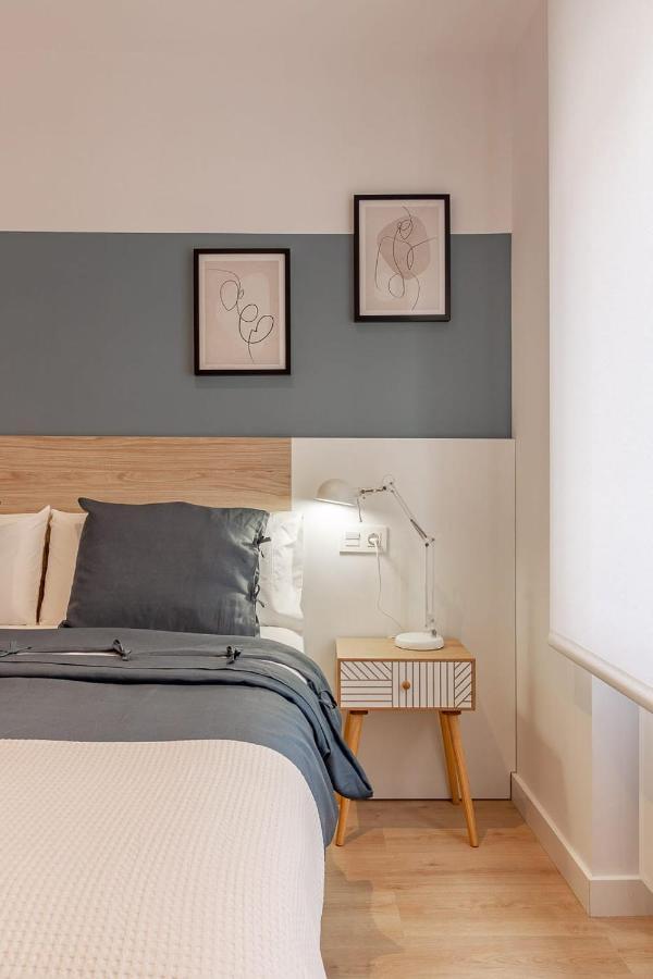 Ah Hostel Room4You Oviedo Vut3026As Buitenkant foto